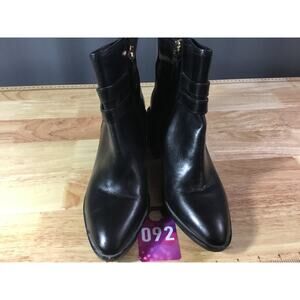 Louise et Cie Uzma Bootie Women's 7.5 M Black Leather Almond Toe Ankle Boots